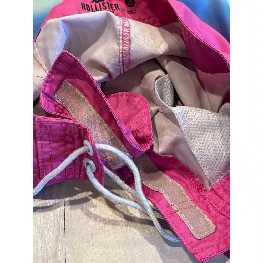 Hollister Mens Ombre‎ Board Shorts Pink Blue Swim Trunks SZ 26 Mesh Lined Surger